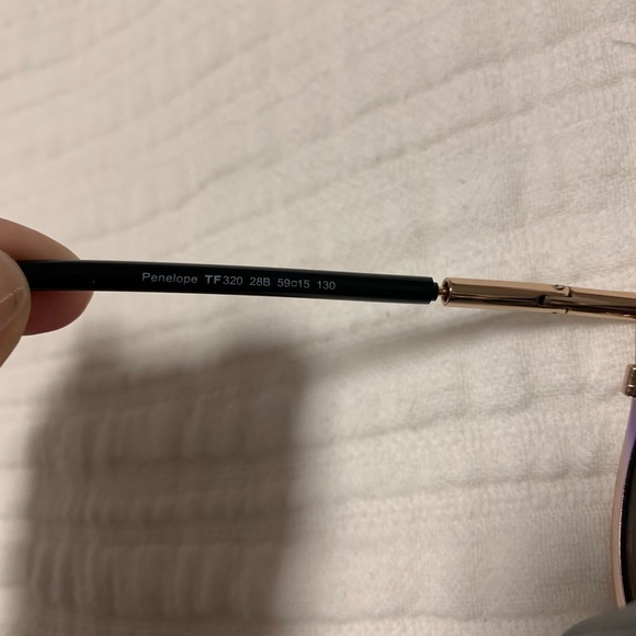 ❌Tom Ford Penelope sunglasses - Picture 3 of 6